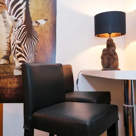 Appartamento Le Zèbre, T1 hypercentre chic et cosy, Wifi par SOVALFI Saint-Etienne  Esterno foto