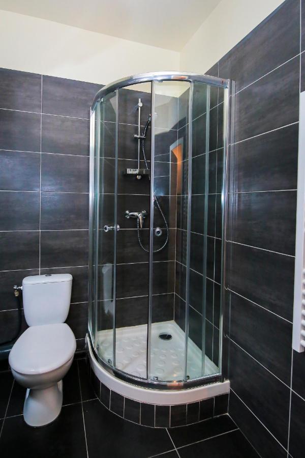 Le Zebre, T1 Hypercentre Chic Et Cosy, Wifi Par Sovalfi * Saint-Etienne (Loire)
